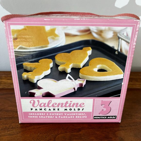Williams-Sonoma Valentine Pancake Molds Set of 3 | Hearts Cupid Valentine's Day - Picture 2 of 7
